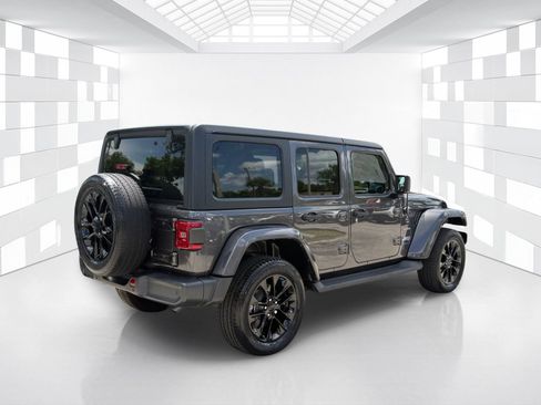 Used 2023 Jeep Wrangler Unlimited Sahara w/ Safety Group AWD/4WD image 7