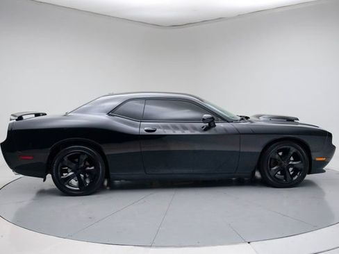 Used 2013 Dodge Challenger R/T Plus RWD image 8