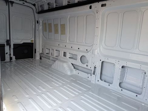 New 2026 Ford Transit 250 148 High Roof Extended RWD image 17