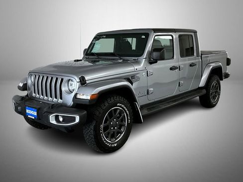 Used 2021 Jeep Gladiator Overland AWD/4WD image 1