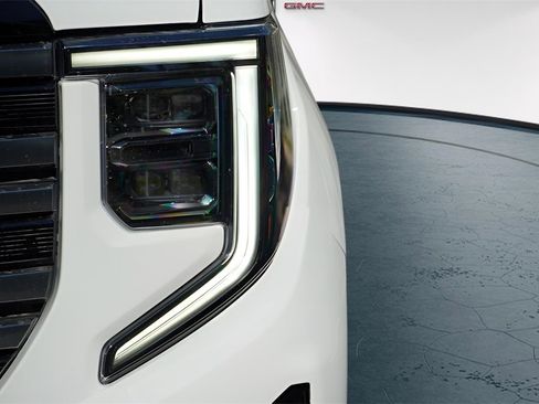 New 2026 GMC Sierra 1500 AT4 w/ AT4 Premium Package image 2