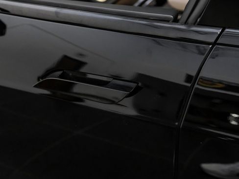 Used 2023 Tesla Model S Standard Range image 34