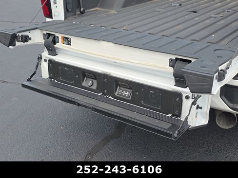 Used 2024 GMC Sierra 2500 Denali Ultimate AWD/4WD image 36