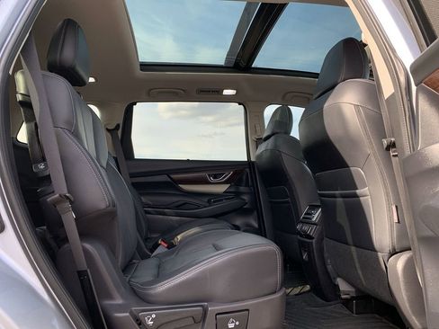 Used 2022 Subaru Ascent Touring image 33