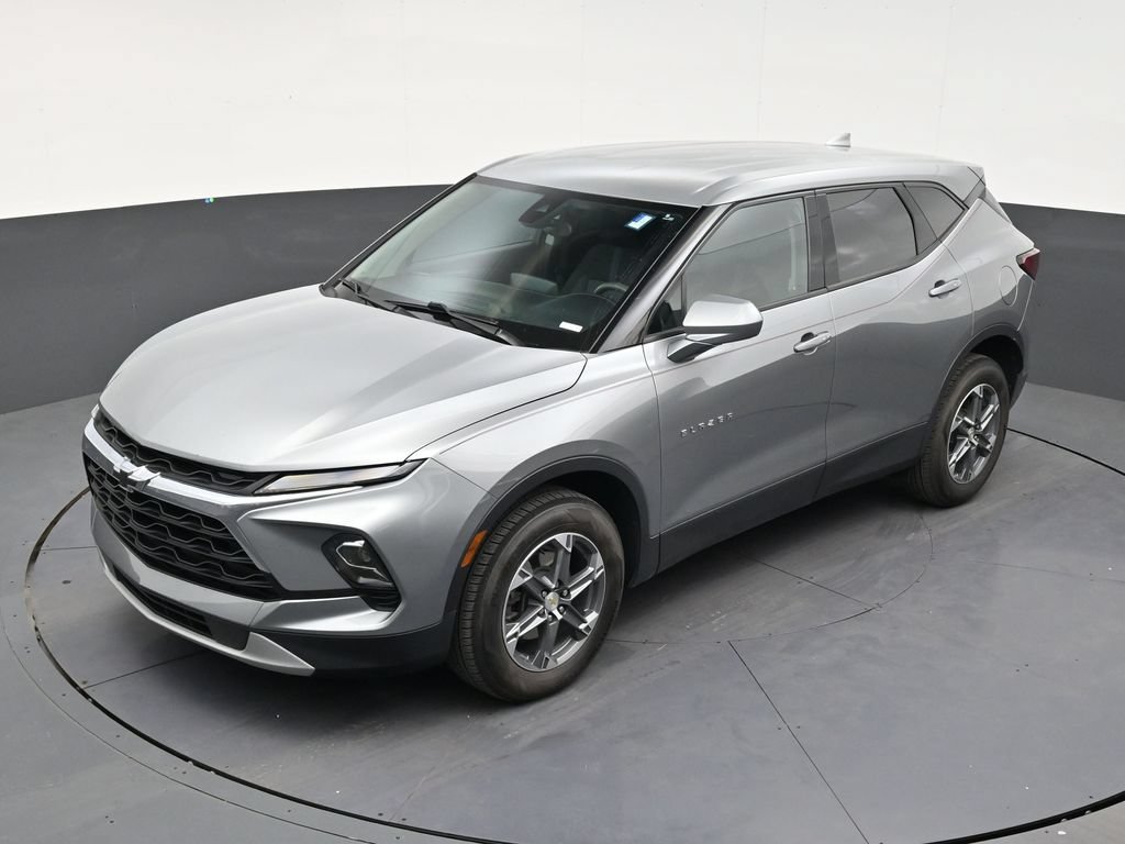 Used 2023 Chevrolet Blazer LT w/ LPO, Floor Liner Package FWD image 11