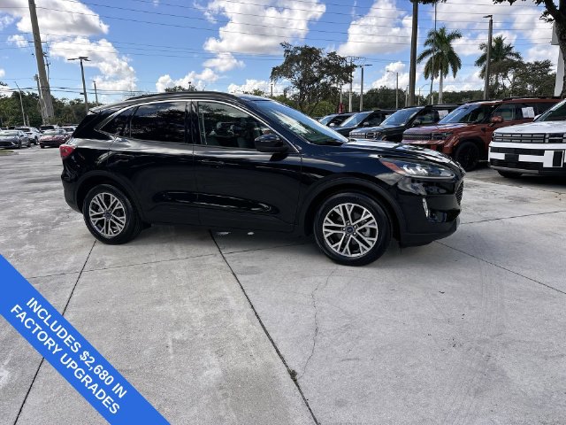 Used 2022 Ford Escape SEL FWD image 15