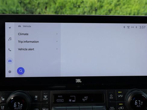 Used 2024 Toyota Grand Highlander Limited image 30