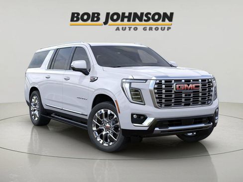 New 2026 GMC Yukon XL Denali w/ Sun & Power Step Package image 7
