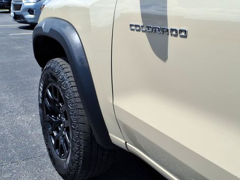 Used 2024 Chevrolet Colorado Trail Boss w/ Advanced Trailering Package AWD/4WD image 33