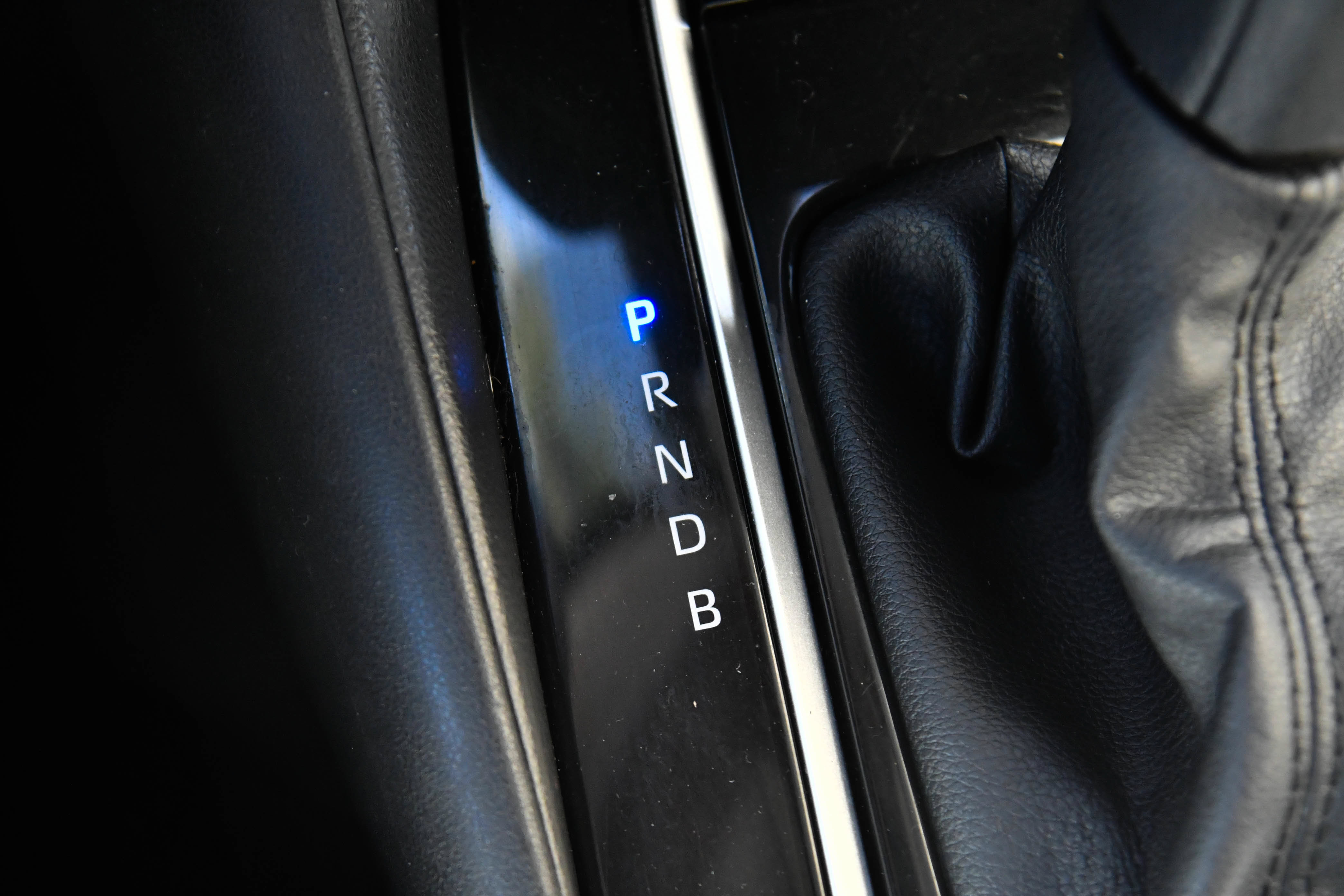 Used 2025 Toyota Corolla LE FWD image 25