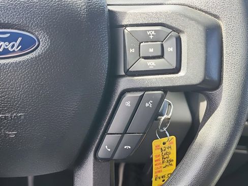 Used 2020 Ford F250 XL w/ Power Equipment Group image 22