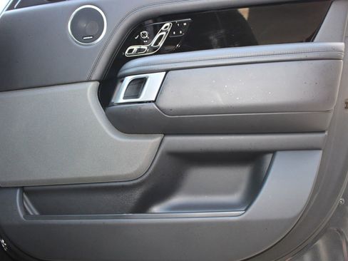Used 2021 Land Rover Range Rover P525 Westminster Edition LWB image 17