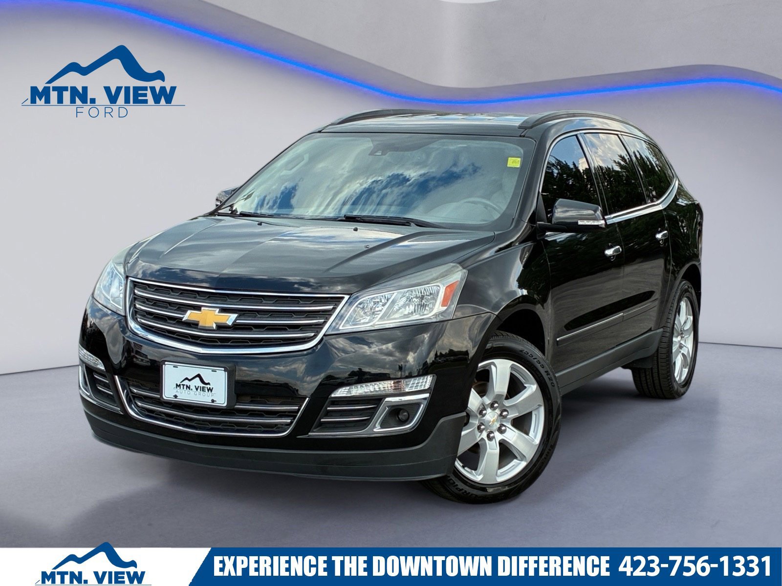 Used 2017 Chevrolet Traverse Premier AWD/4WD image 1