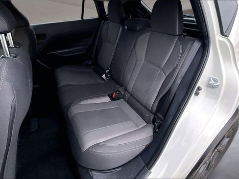 Used 2024 Subaru Crosstrek 2.0i image 27