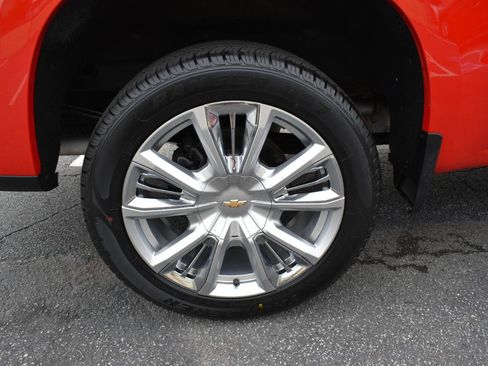 Used 2019 Chevrolet Silverado 1500 LT w/ Texas Edition AWD/4WD image 34