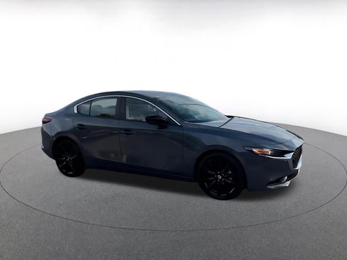 Used 2025 MAZDA MAZDA3 s image 2