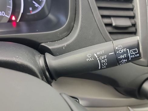 Used 2013 Honda CR-V LX image 25