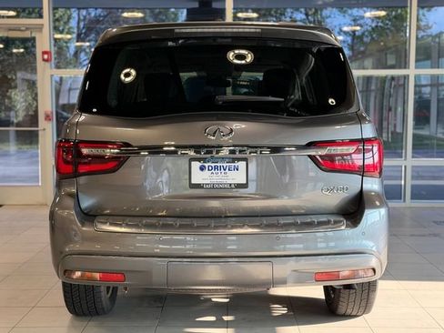 Used 2019 INFINITI QX80 Luxe w/ 22" Wheel Package AWD/4WD image 10