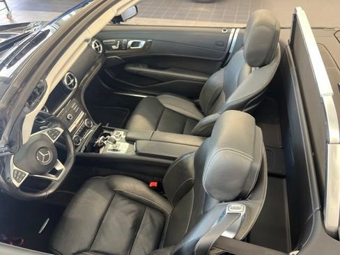 Used 2017 Mercedes-Benz SL 450 image 18
