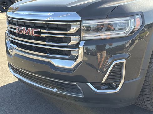 Used 2020 GMC Acadia SLT w/ Driver Alert Package II image 29