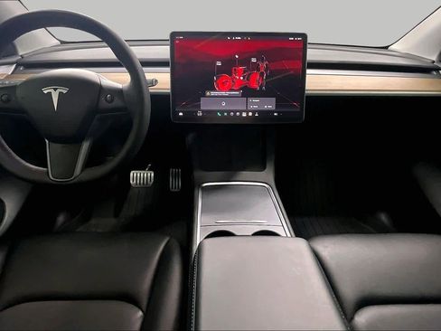 Used 2023 Tesla Model Y Performance AWD/4WD image 15
