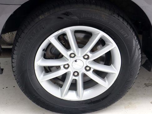 Used 2020 Dodge Grand Caravan SXT FWD image 29