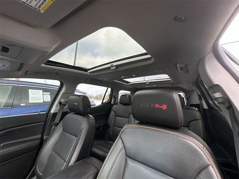 Used 2021 GMC Acadia AT4 w/ Preferred Package image 21