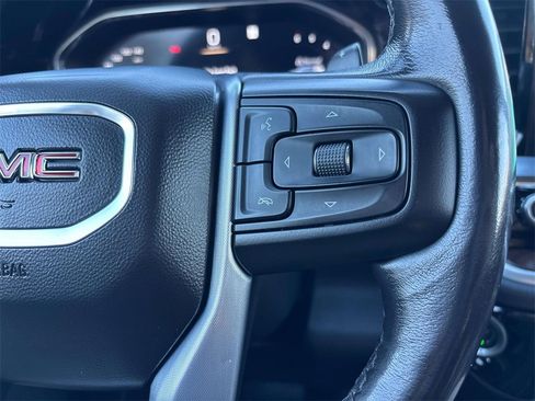 Used 2022 GMC Sierra 1500 SLT w/ SLT Premium Plus Package image 21
