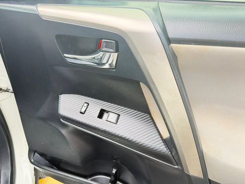 Used 2015 Toyota RAV4 XLE FWD image 27
