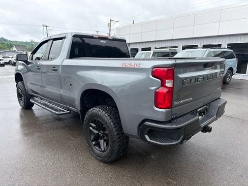 Used 2019 Chevrolet Silverado 1500 Custom Trail Boss w/ Custom Convenience Package AWD/4WD image 4