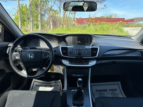 Used 2015 Honda Accord Sport image 18