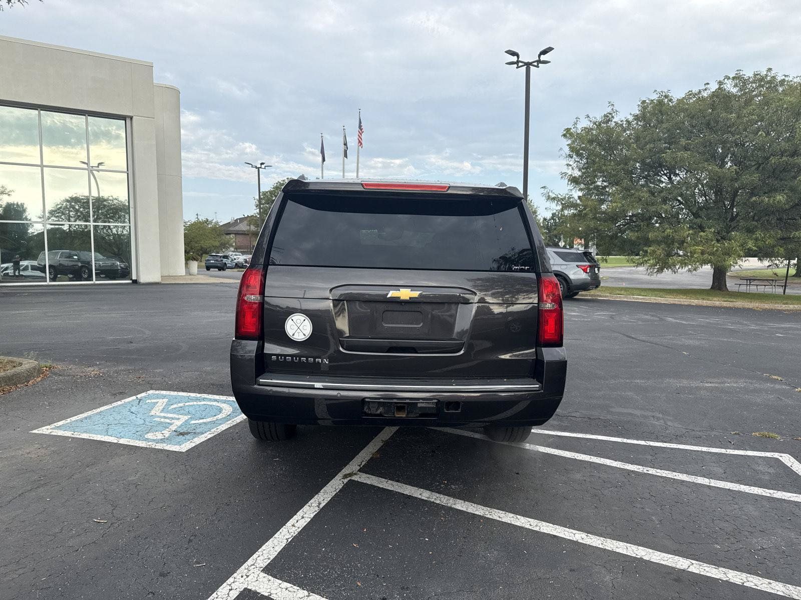 Used 2016 Chevrolet Suburban LTZ AWD/4WD image 9