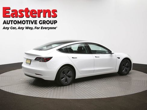 Used 2023 Tesla Model 3 Standard Range image 40