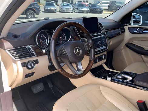 Used 2017 Mercedes-Benz GLS 450 4MATIC image 17