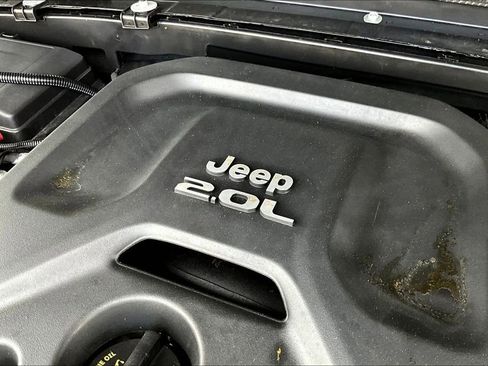 Used 2019 Jeep Wrangler Unlimited Rubicon AWD/4WD image 32