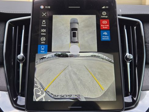 New 2026 Volvo XC90 B6 Ultra w/ Protection Package Premier image 21