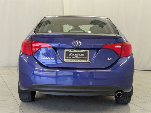 Used 2017 Toyota Corolla SE image 8