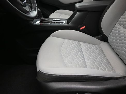 Used 2018 Chevrolet Equinox LT image 13