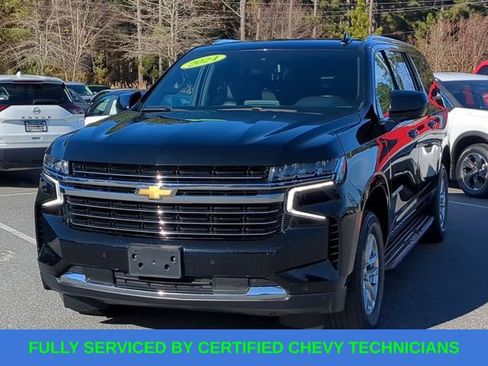 Used 2024 Chevrolet Suburban LT image 9