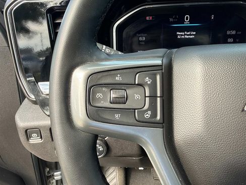 Used 2025 Chevrolet Silverado 1500 LT AWD/4WD image 30