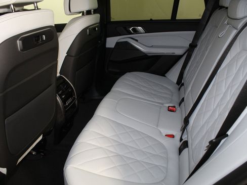 New 2026 BMW X5 sDrive40i w/ Climate Comfort Package image 25