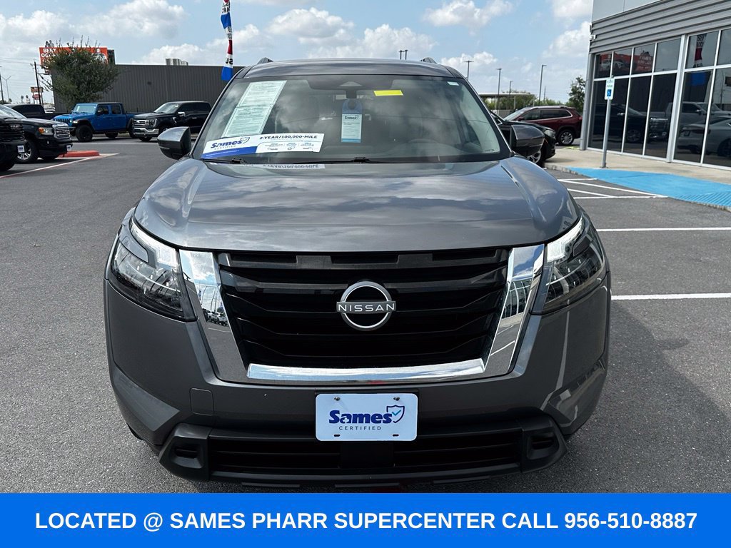 Used 2024 Nissan Pathfinder SV FWD image 4