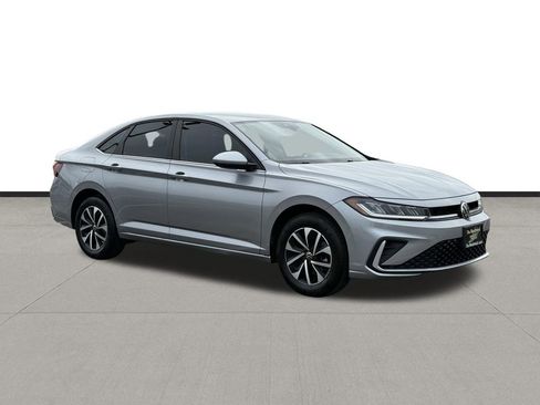 Used 2026 Volkswagen Jetta S FWD image 3