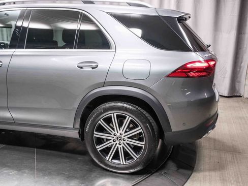 Used 2025 Mercedes-Benz GLE 450e GLE 450e image 8