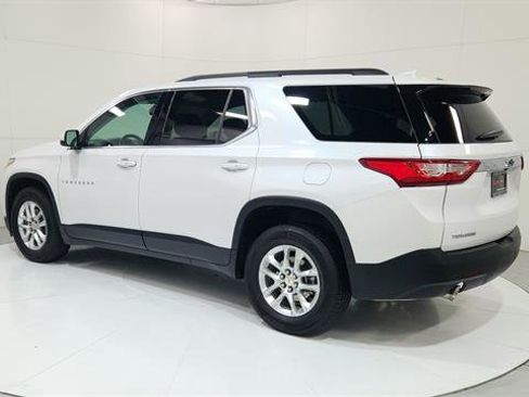 Used 2019 Chevrolet Traverse LT image 6