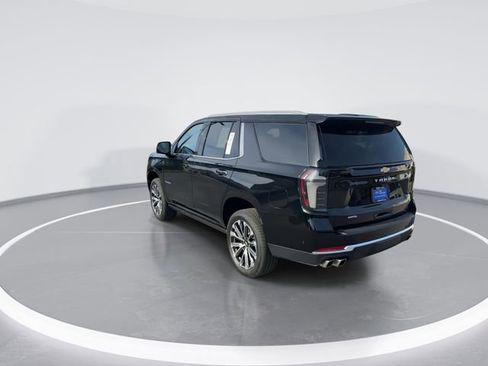 Used 2025 Chevrolet Tahoe High Country image 5