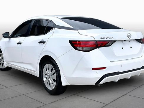 Certified 2025 Nissan Sentra S FWD image 11