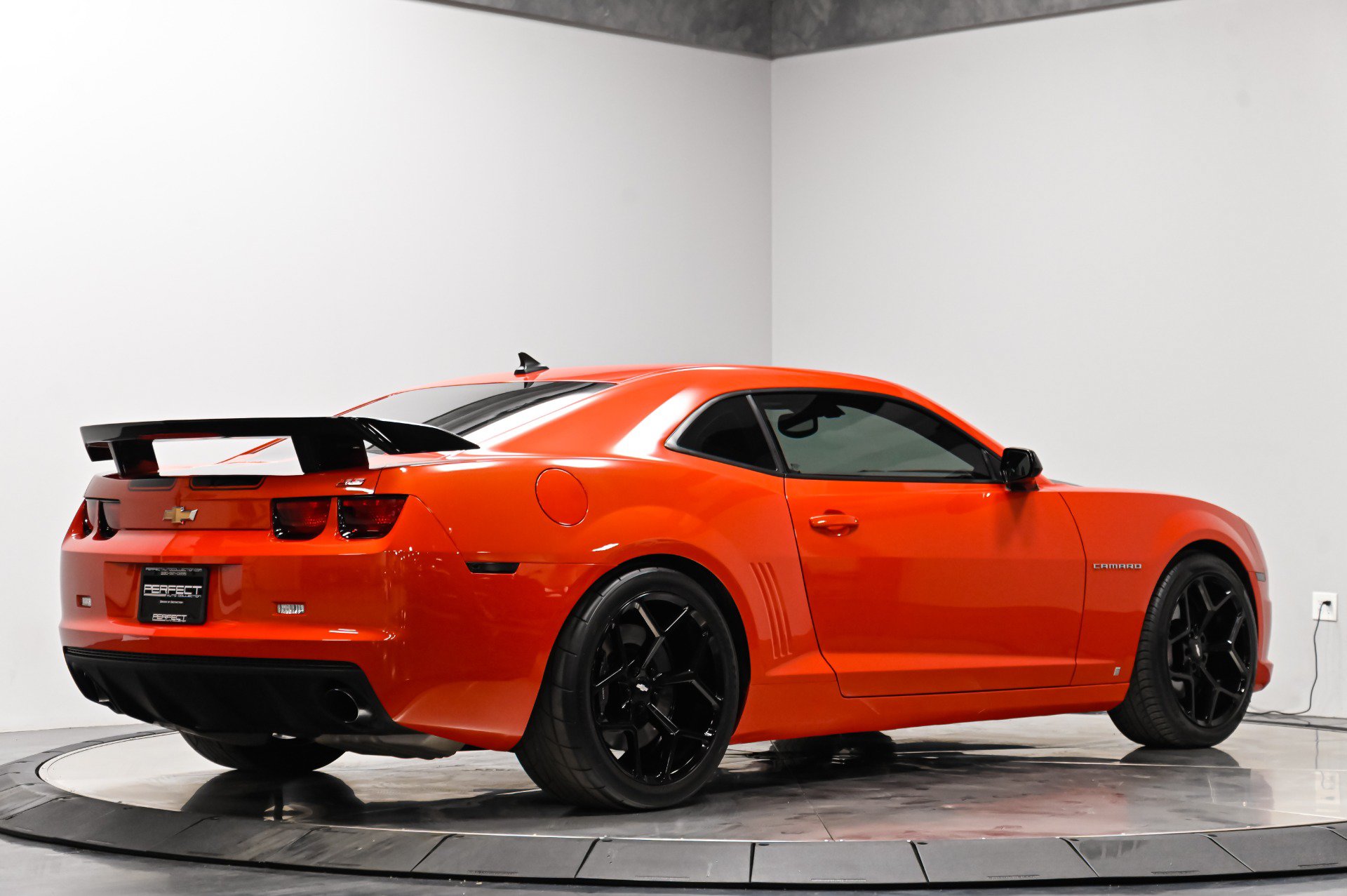 Used 2010 Chevrolet Camaro SS w/ RS Package RWD image 38