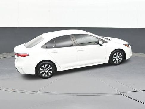 Used 2022 Toyota Corolla LE FWD image 58