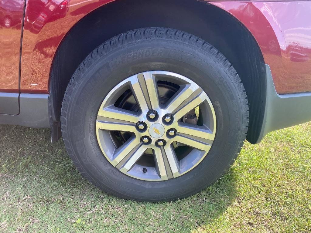 Used 2017 Chevrolet Traverse LT FWD image 5